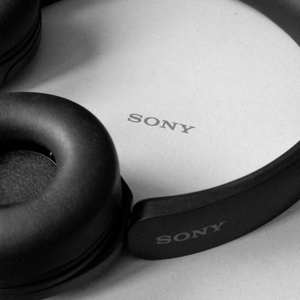 wireless bluetooth noise canceling headphones